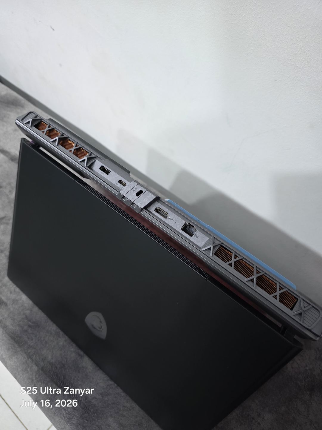 MSI Vector · I9 14900HX 9