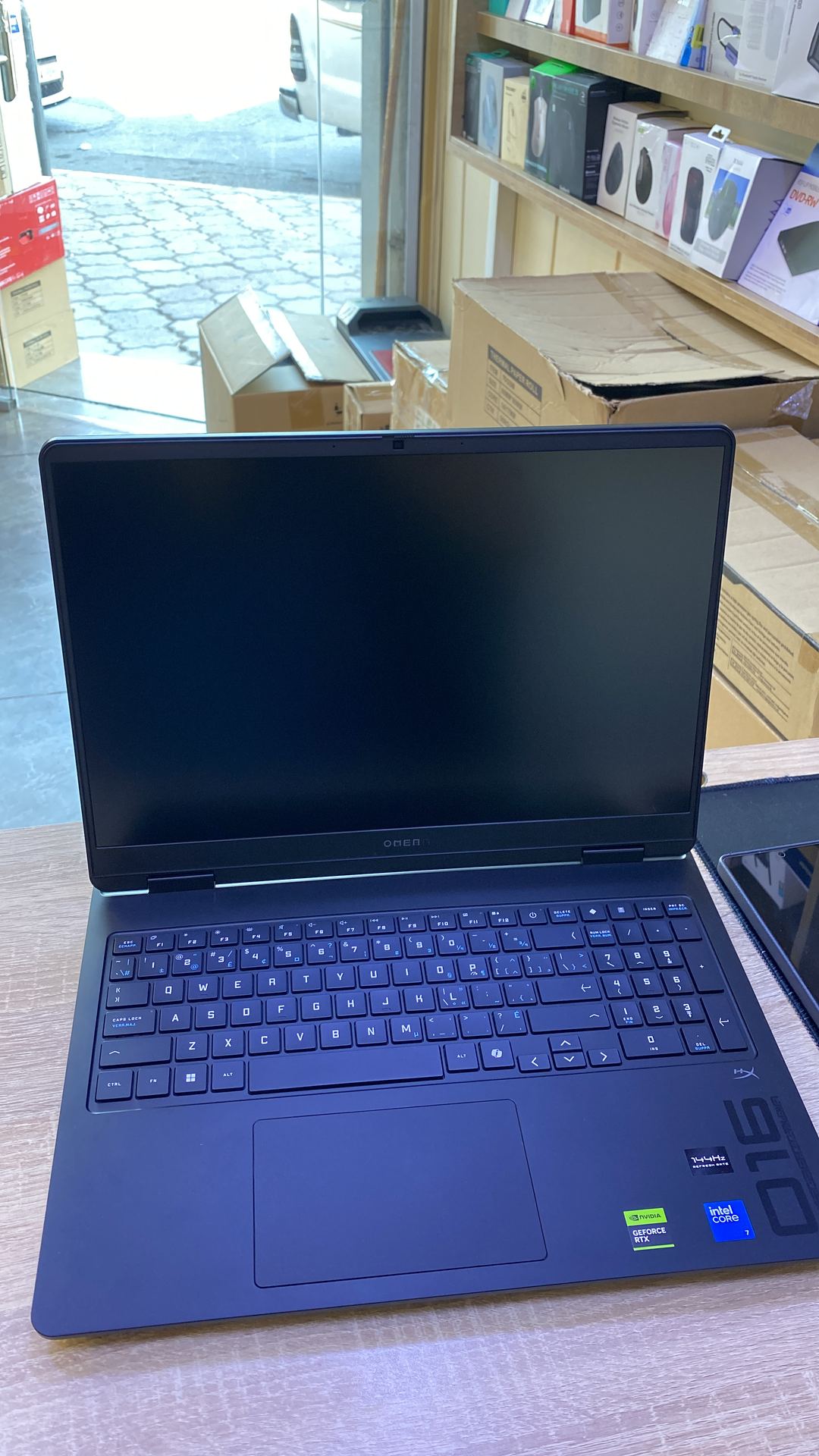 HP Omen · Core 7-240H 1