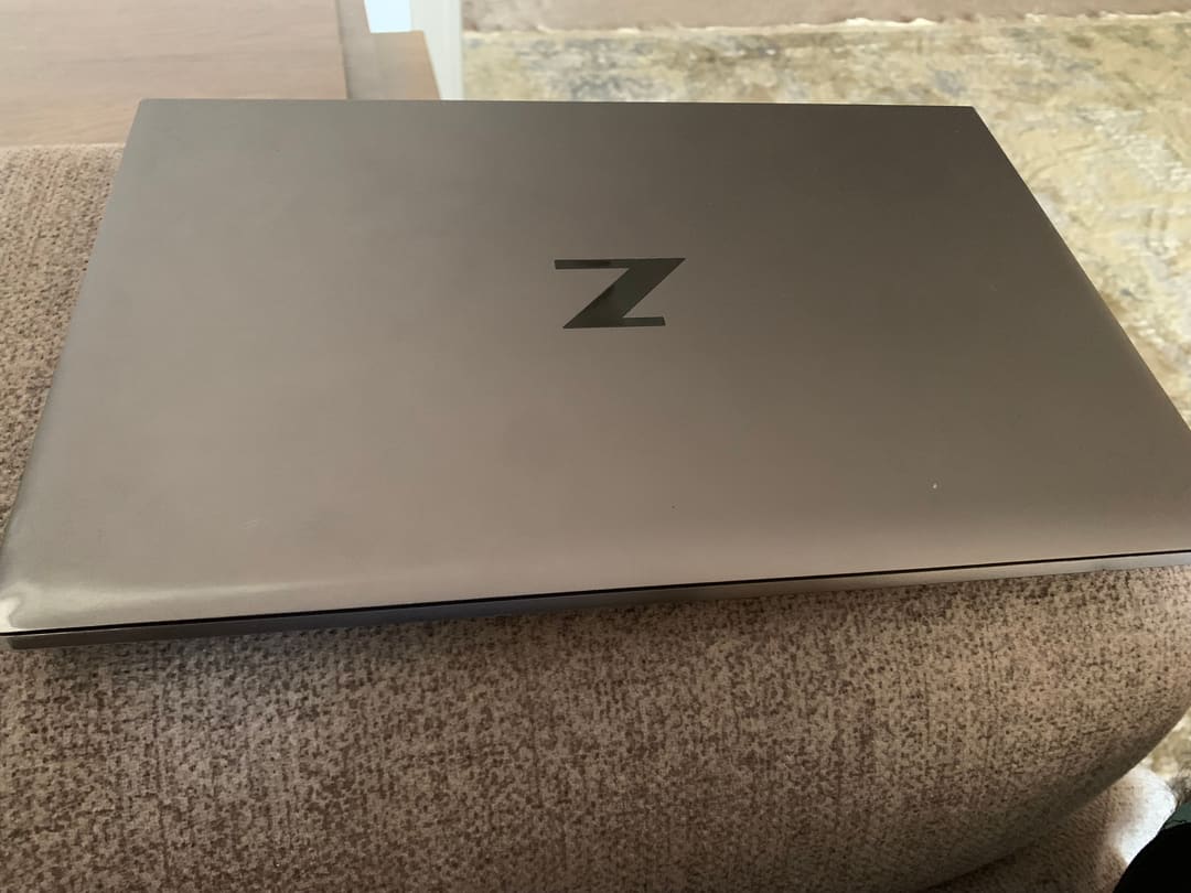 HP ZBook · i7-10870H 1