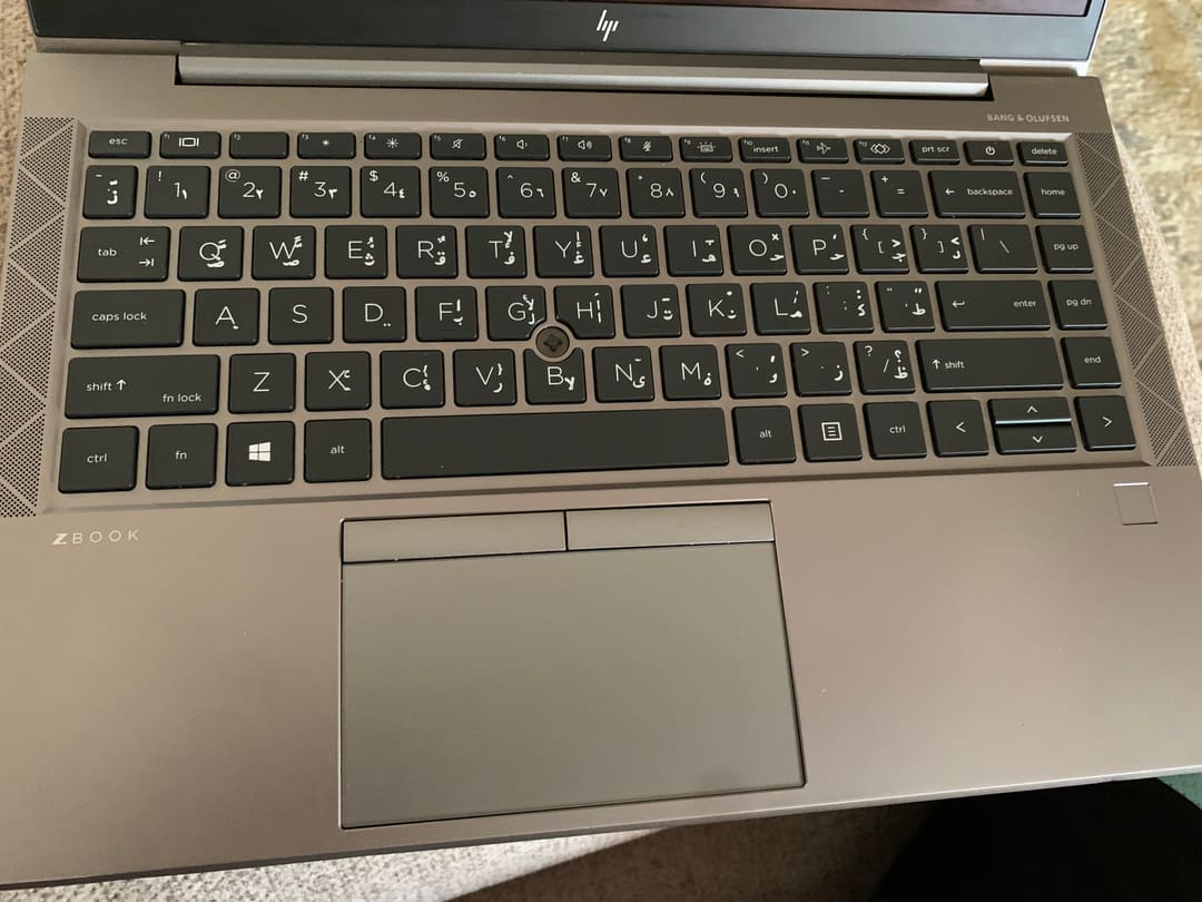 HP ZBook · i7-10870H 3