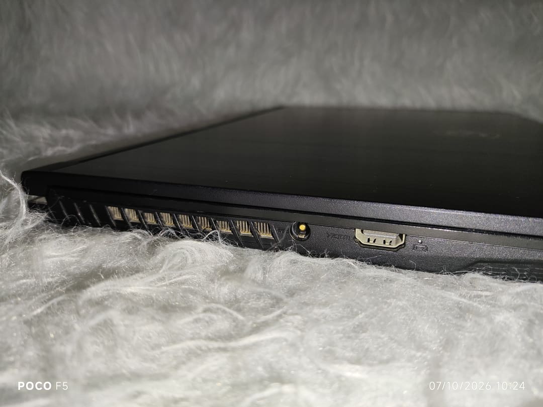 MSI Katana · i7 - 10750H (Upto 5.0Ghz) 2
