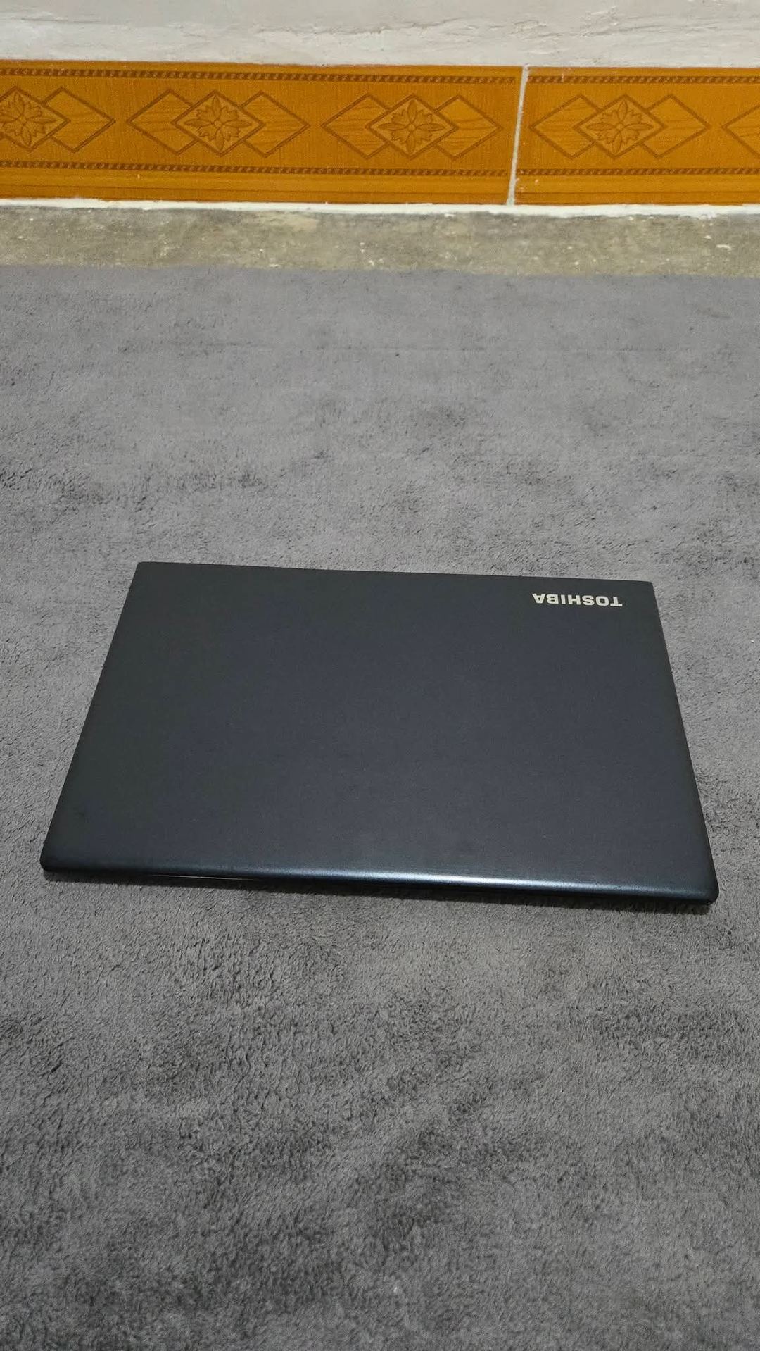 Toshiba / Dynabook Tecra · Core i5 gen8 vpro 3