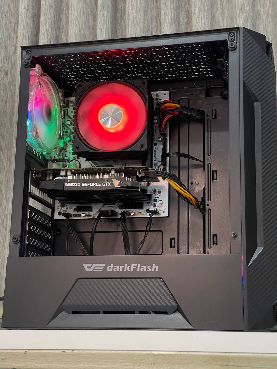 Desktop Computers · Amd 5 2600 4