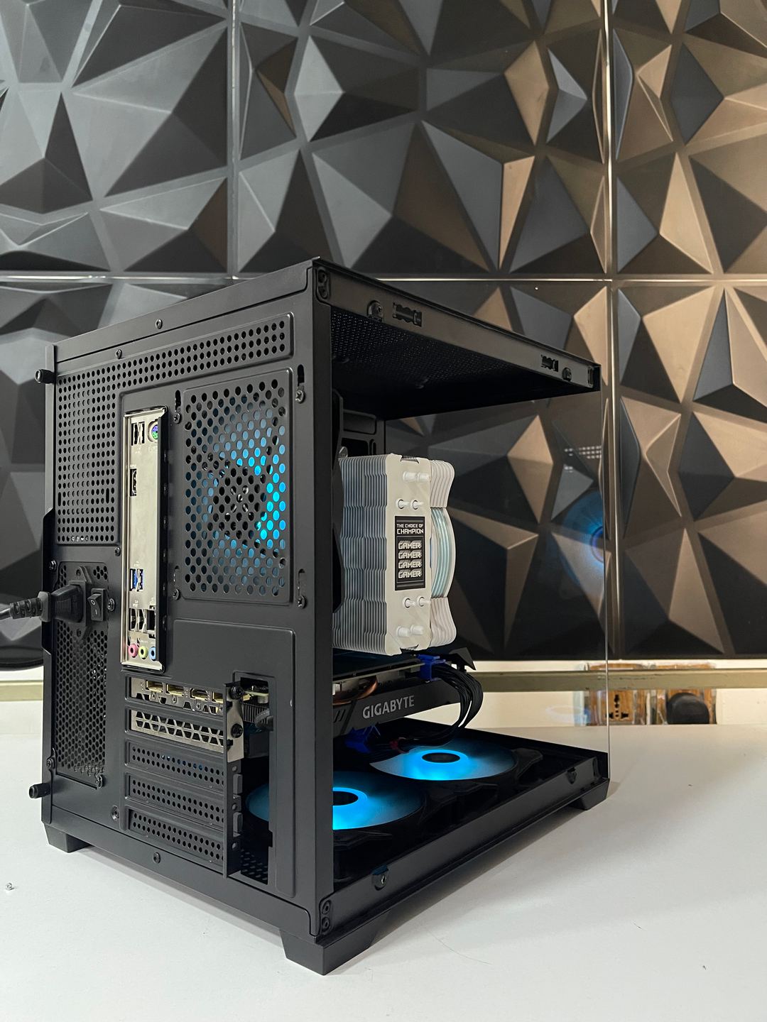Desktop Computers · i3-13100 6