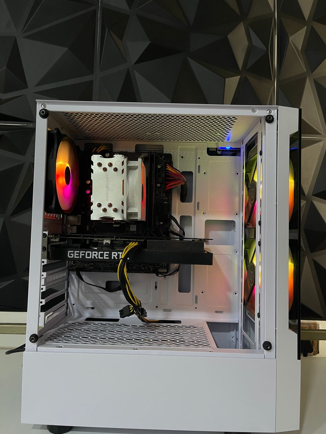 Desktop Computers · i5-10400f 4