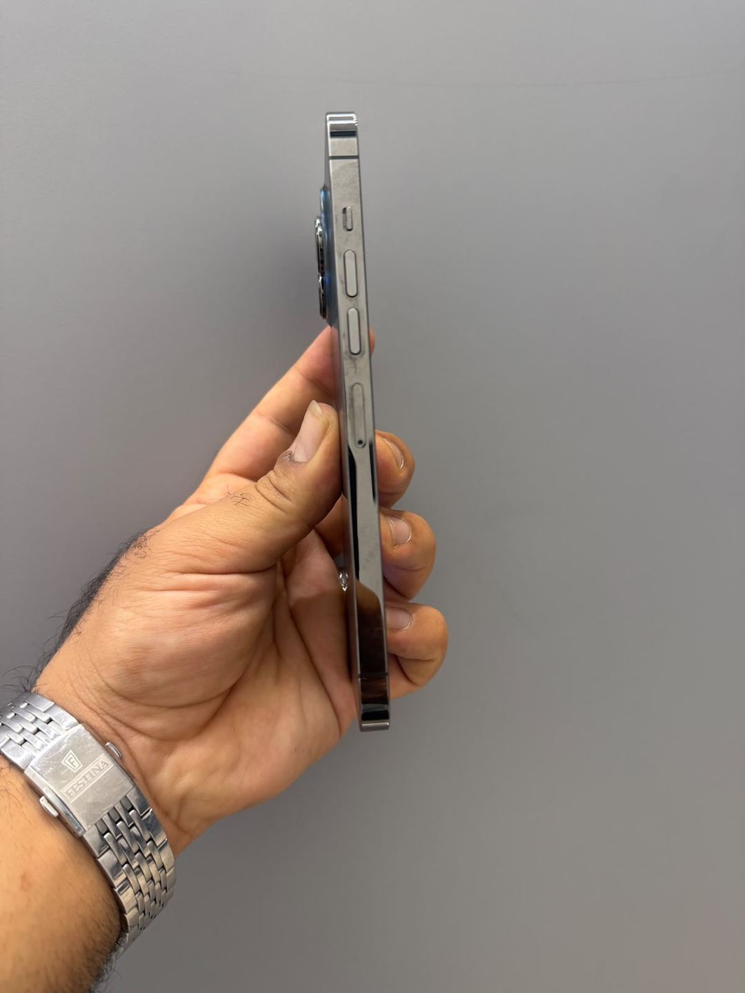 Apple iPhone 13 Pro Max 3