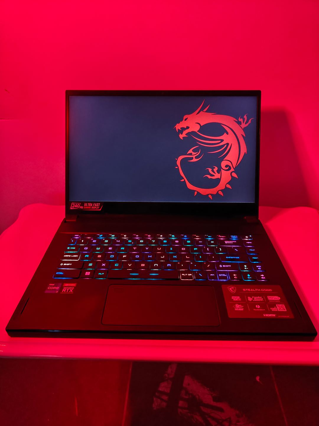 MSI Stealth · Intel® Core™ i7-12650H 1
