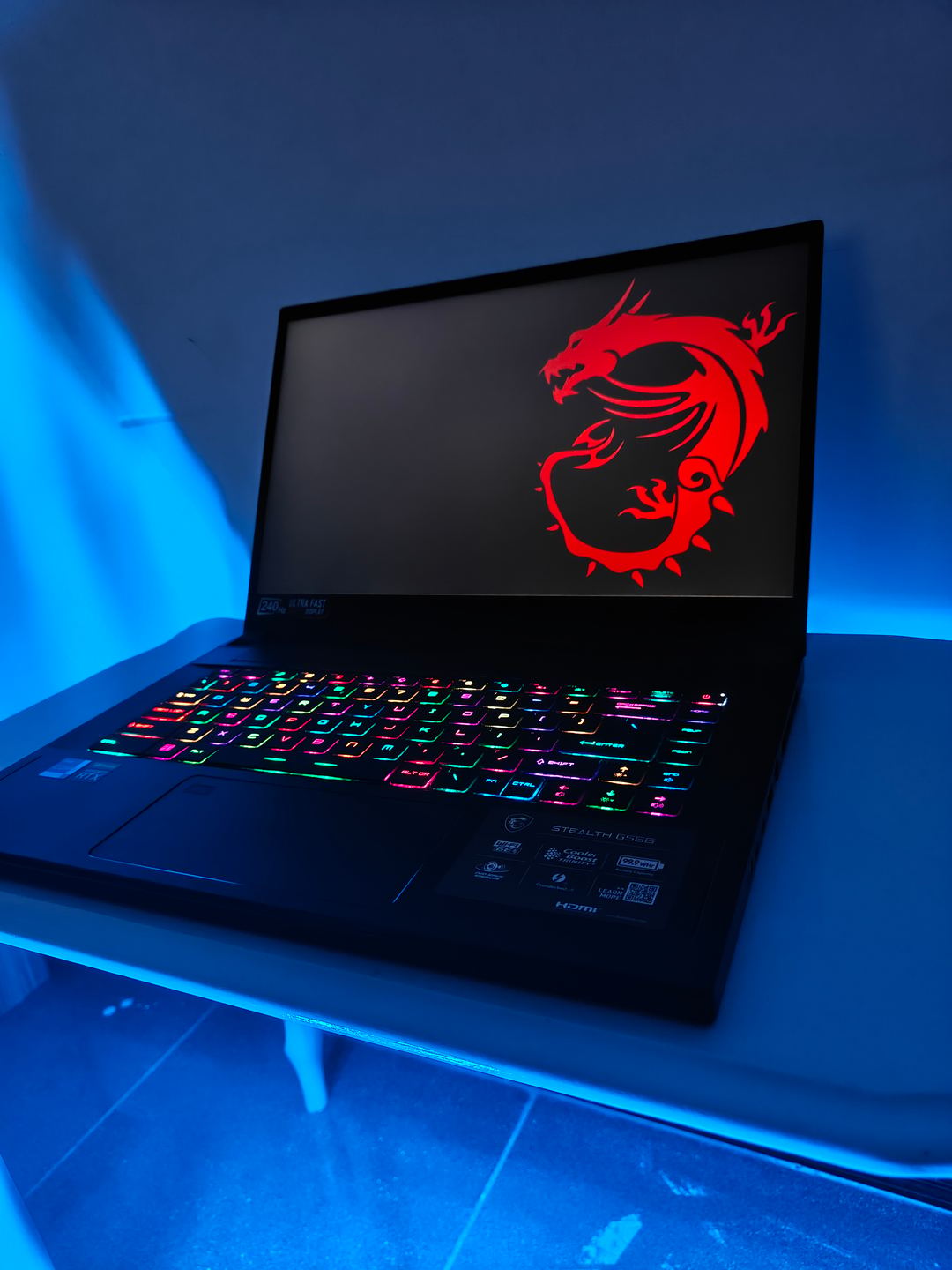 MSI Stealth · Intel® Core™ i7-12650H 7