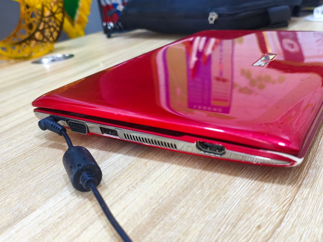 Asus Laptops 9