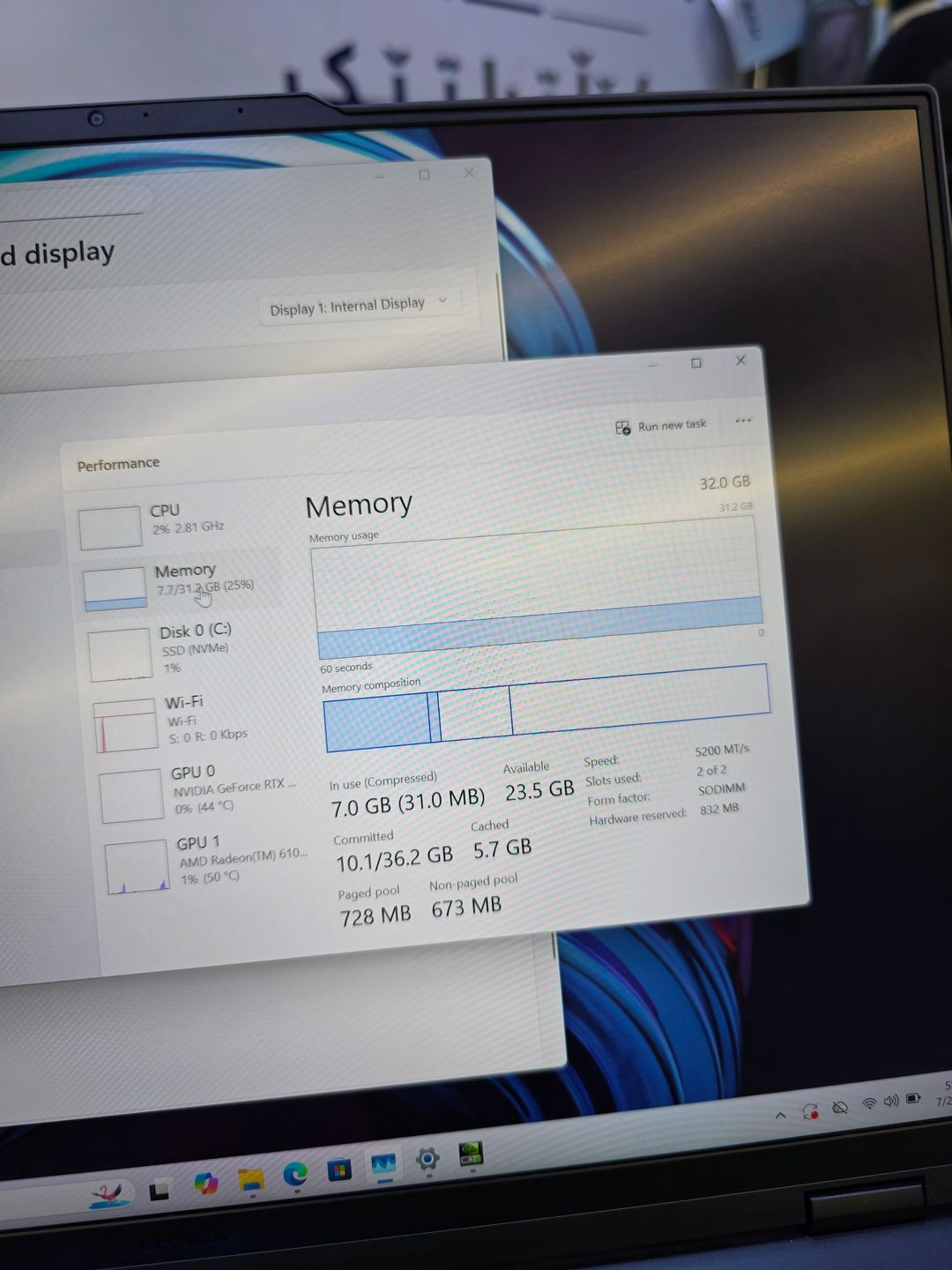 Lenovo Legion 7 Pro · Ryzen 9 7945HX 6