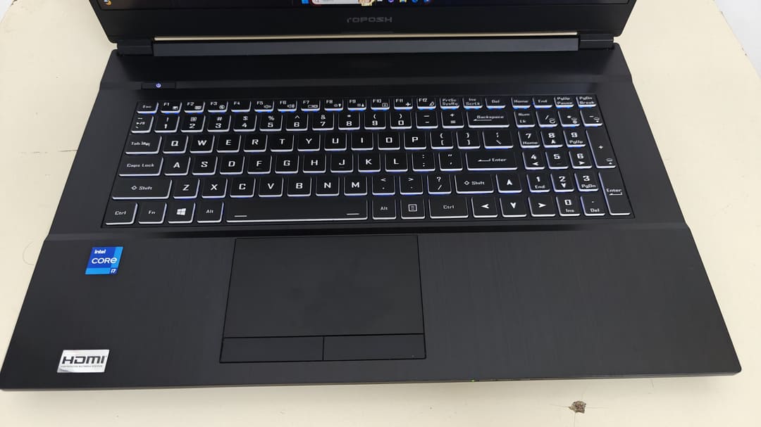 Other TOPOSH Gaming Laptop · Core i7 - 11800H 4