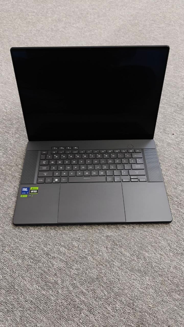 ئەسووس ASUS ROG Zephyrus G16 (2024) · ١٦ گێگا · ٦٠٠٠ مێگاهێرتز 3
