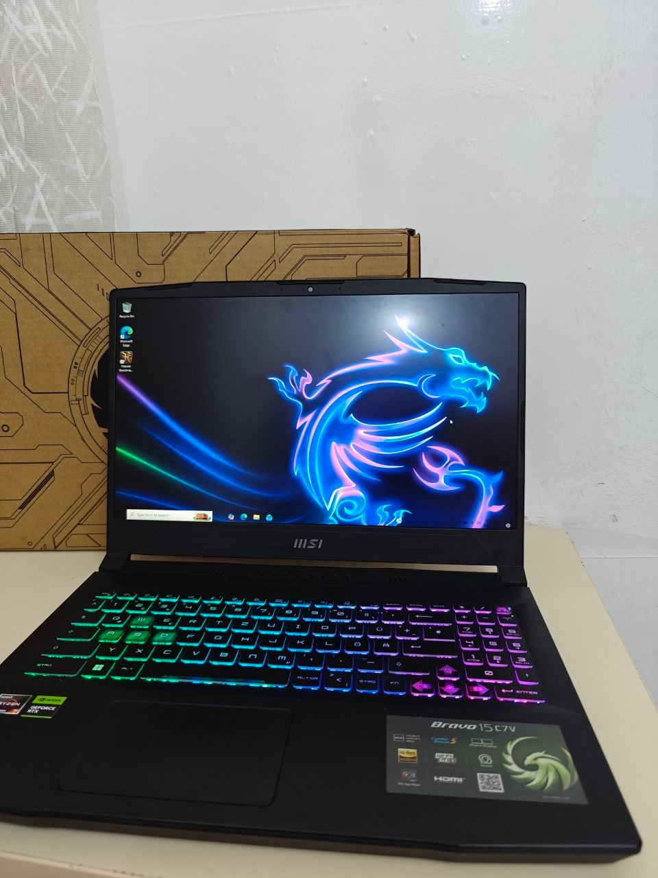 MSI MSI Bravo 15 C7V 2