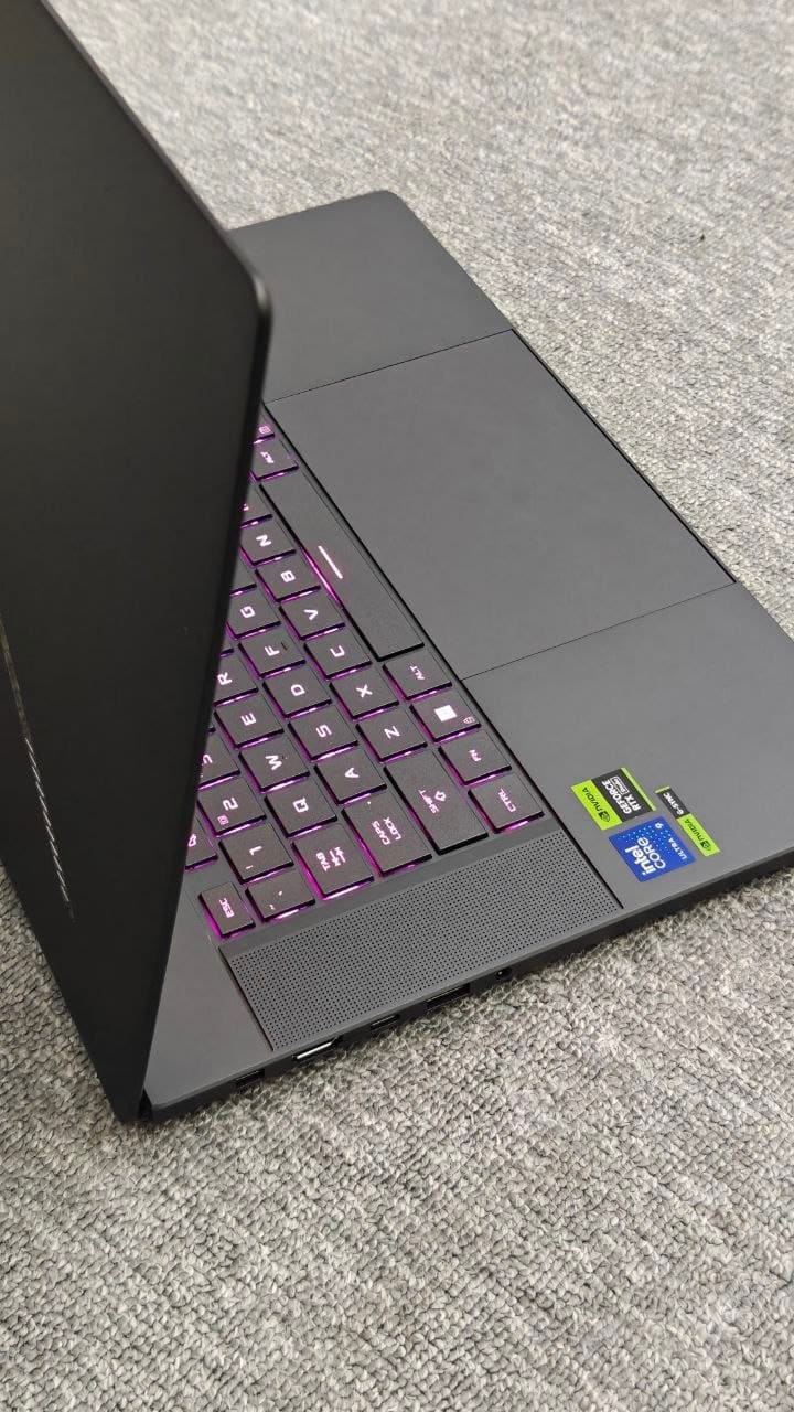 ئەسووس ASUS ROG Zephyrus G16 (2024) · ١٦ گێگا · ٦٠٠٠ مێگاهێرتز 7
