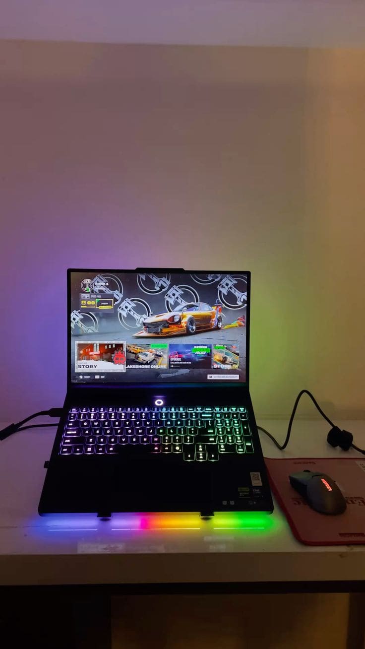 Lenovo LENOVO LEGION 5 · Cpu: Intel Core Ultra 7 - 255HX 4