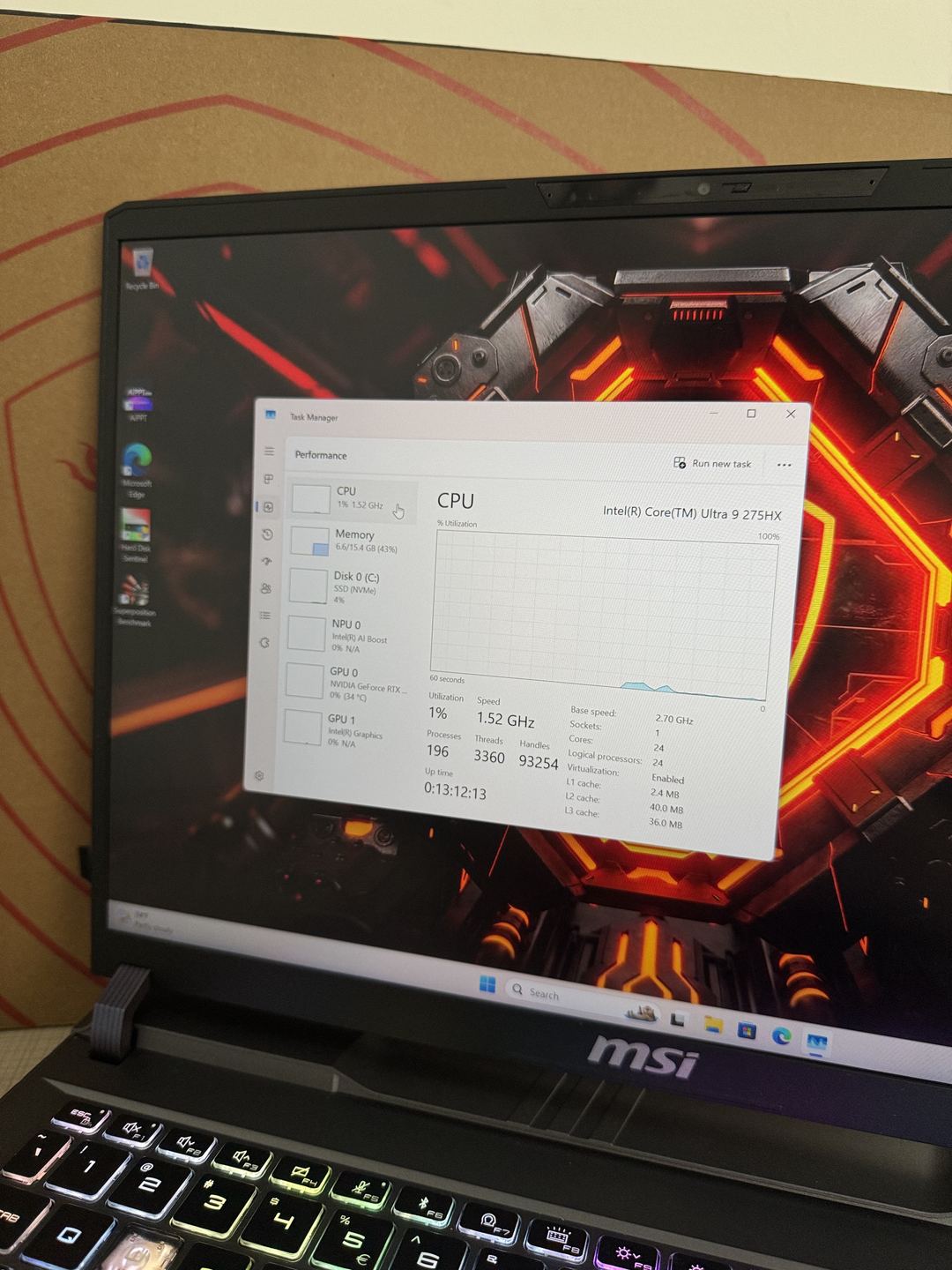 MSI Vector · ULTRA 9 - 275HX 10