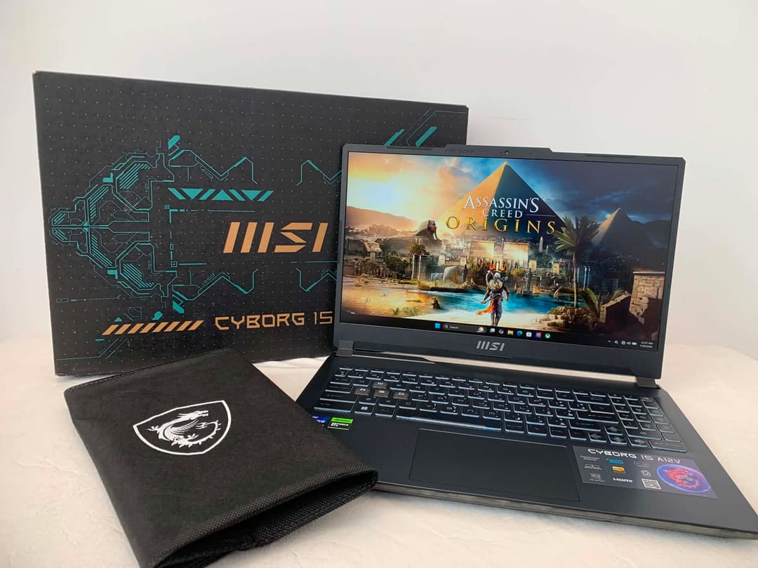 MSI Cyborg · Intel® Core™ i7-12650H 2