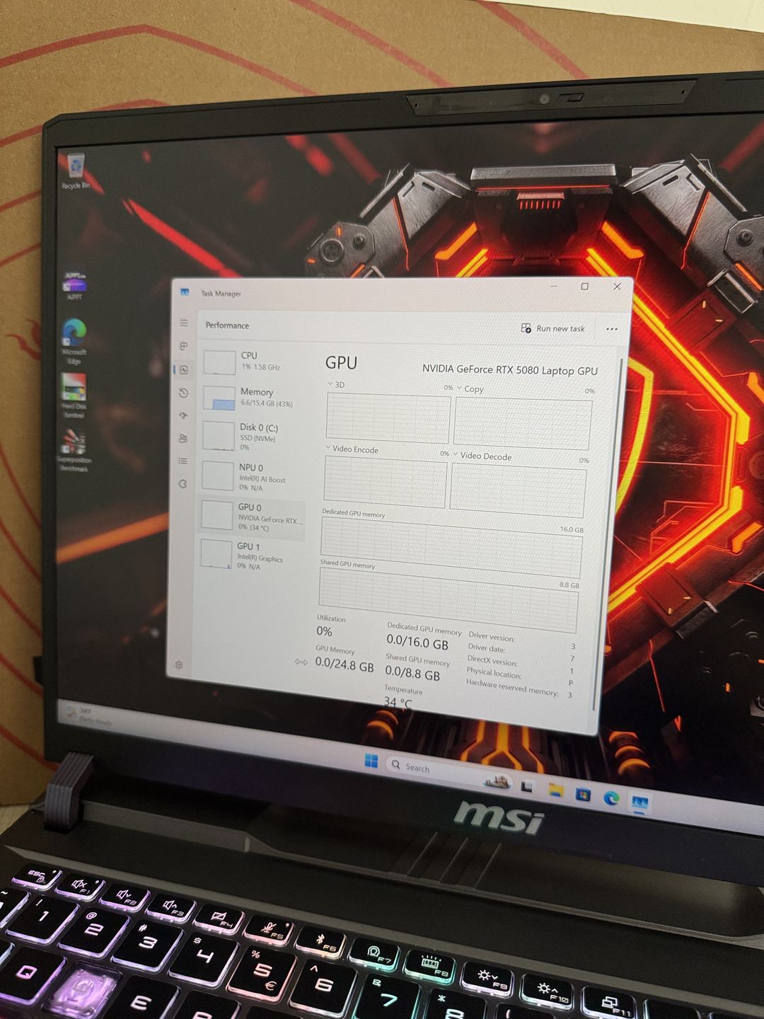 MSI Vector · ULTRA 9 - 275HX 9