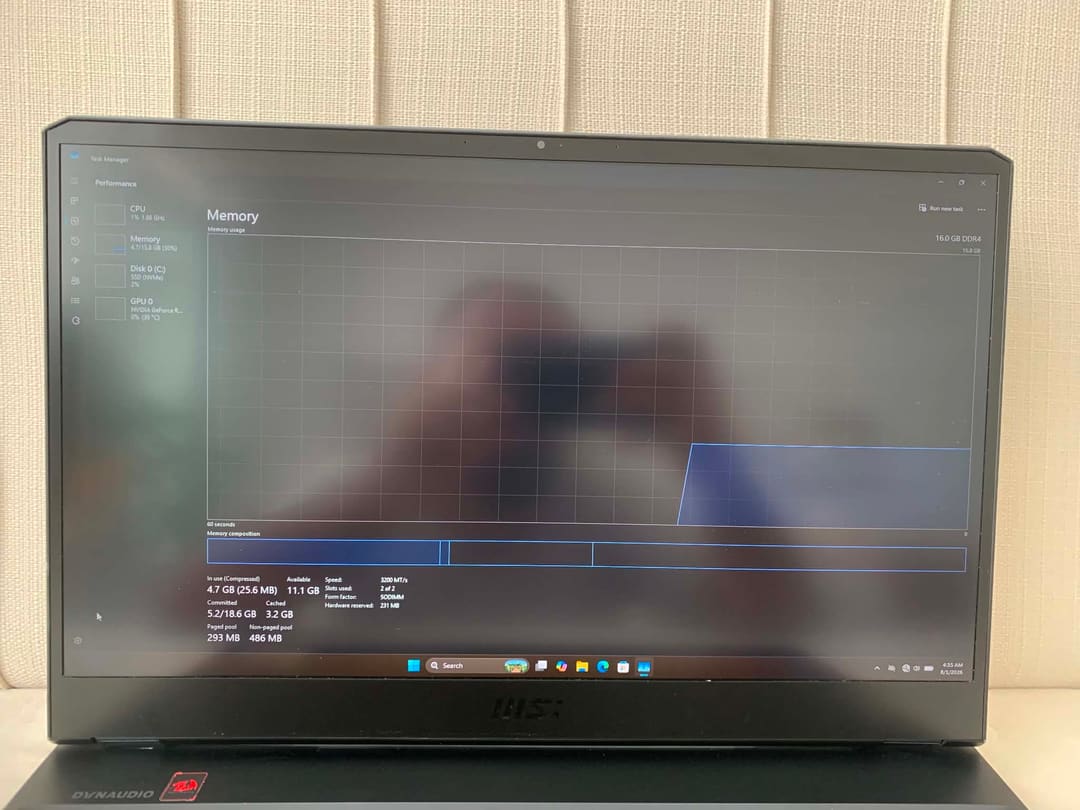 MSI MSI GE76 RAIDER · Core i7 - 11800H 7
