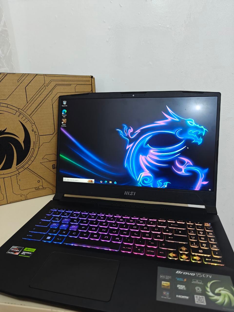 MSI MSI Bravo 15 C7V 5