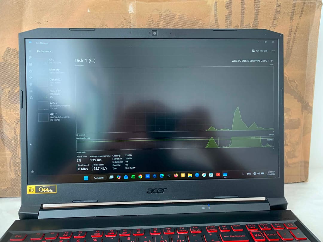 Acer Nitro · Intel i5-10300H 8