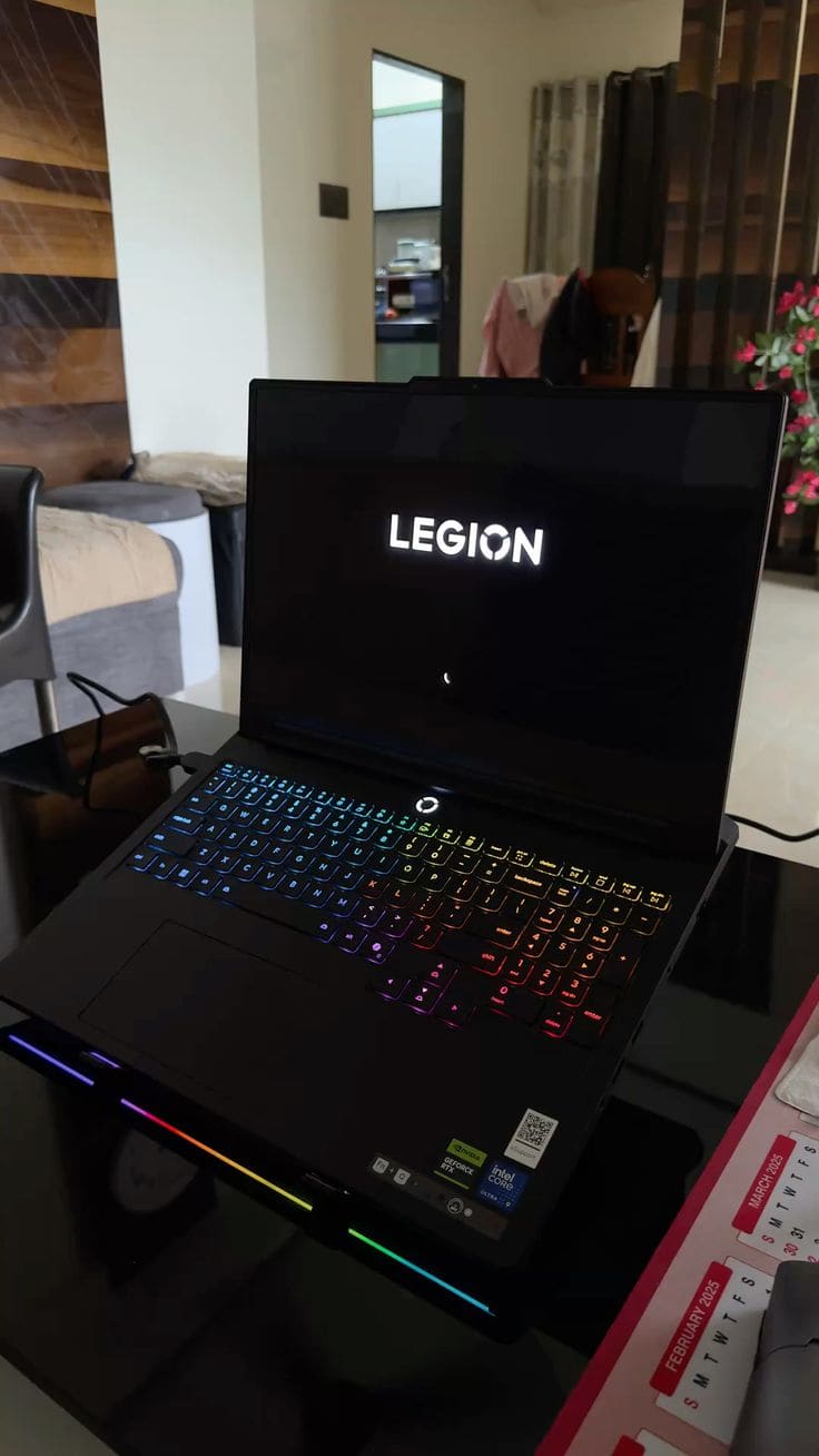 Lenovo LENOVO LEGION 5 · Cpu: Intel Core Ultra 7 - 255HX 7