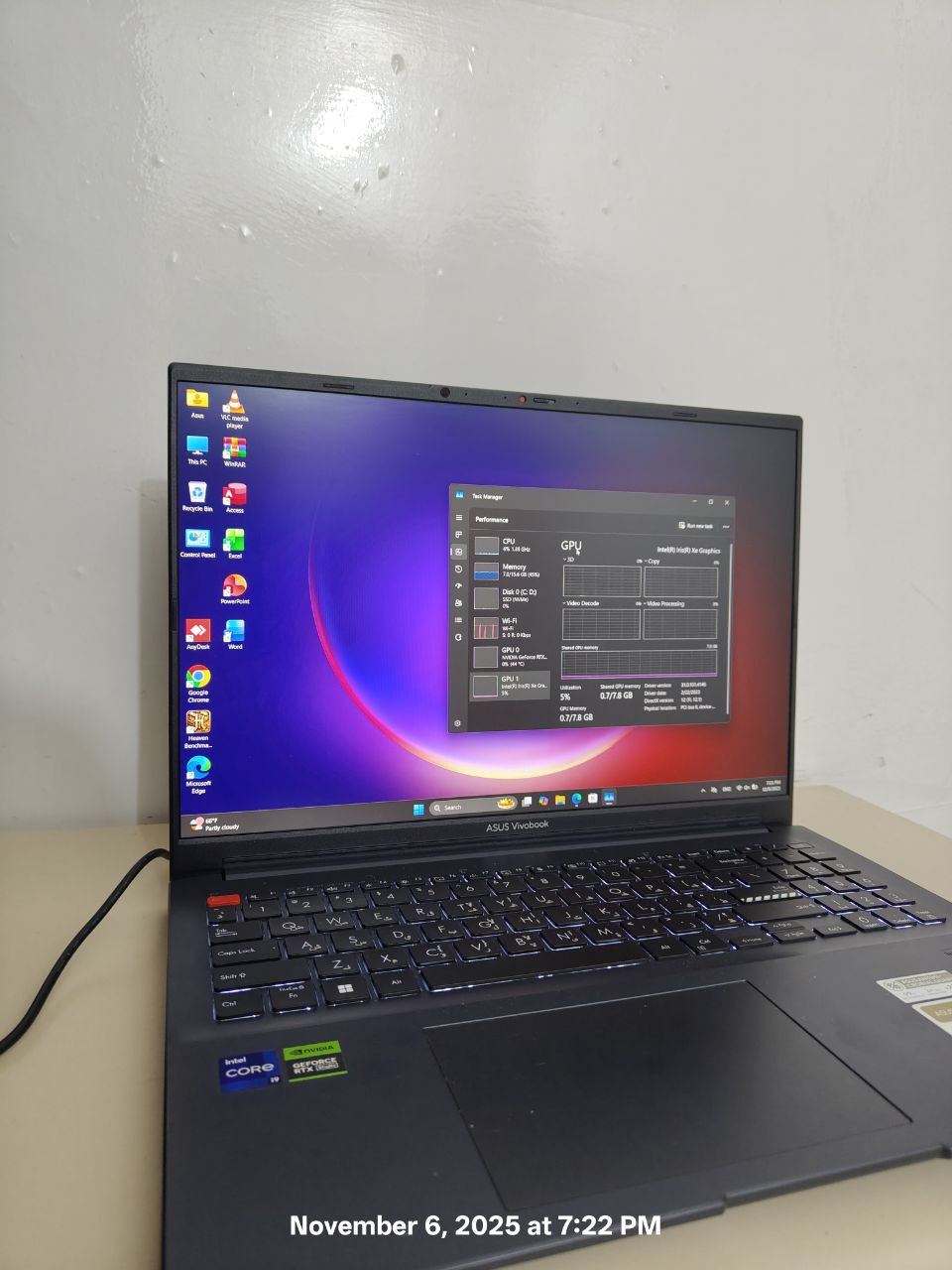 Asus VivoBook 3