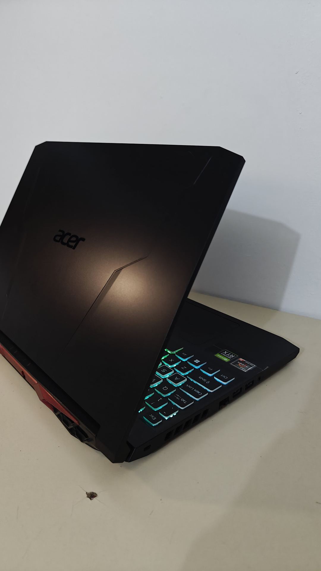 Acer Nitro 5 5