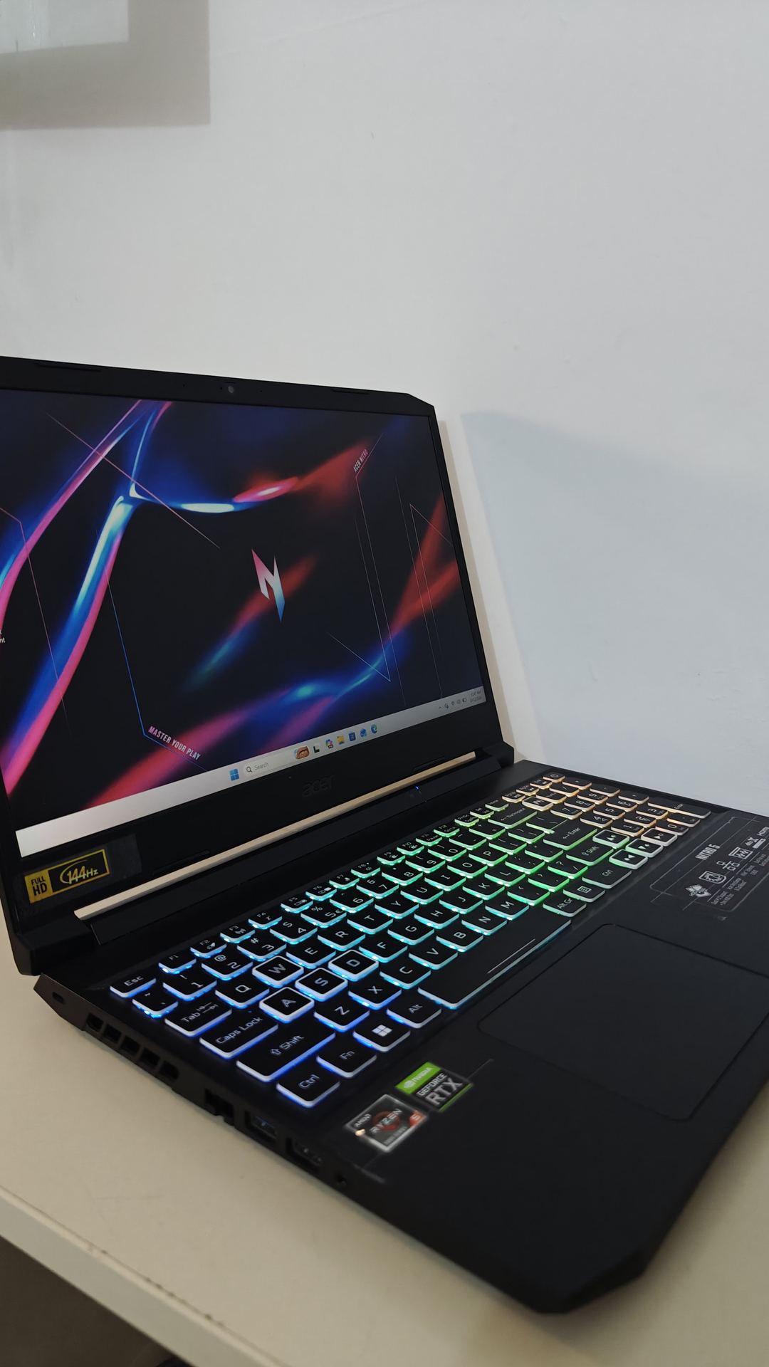 Acer Nitro 5 4