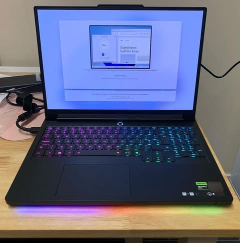Lenovo LENOVO LEGION 5 · Cpu: Intel Core Ultra 7 - 255HX