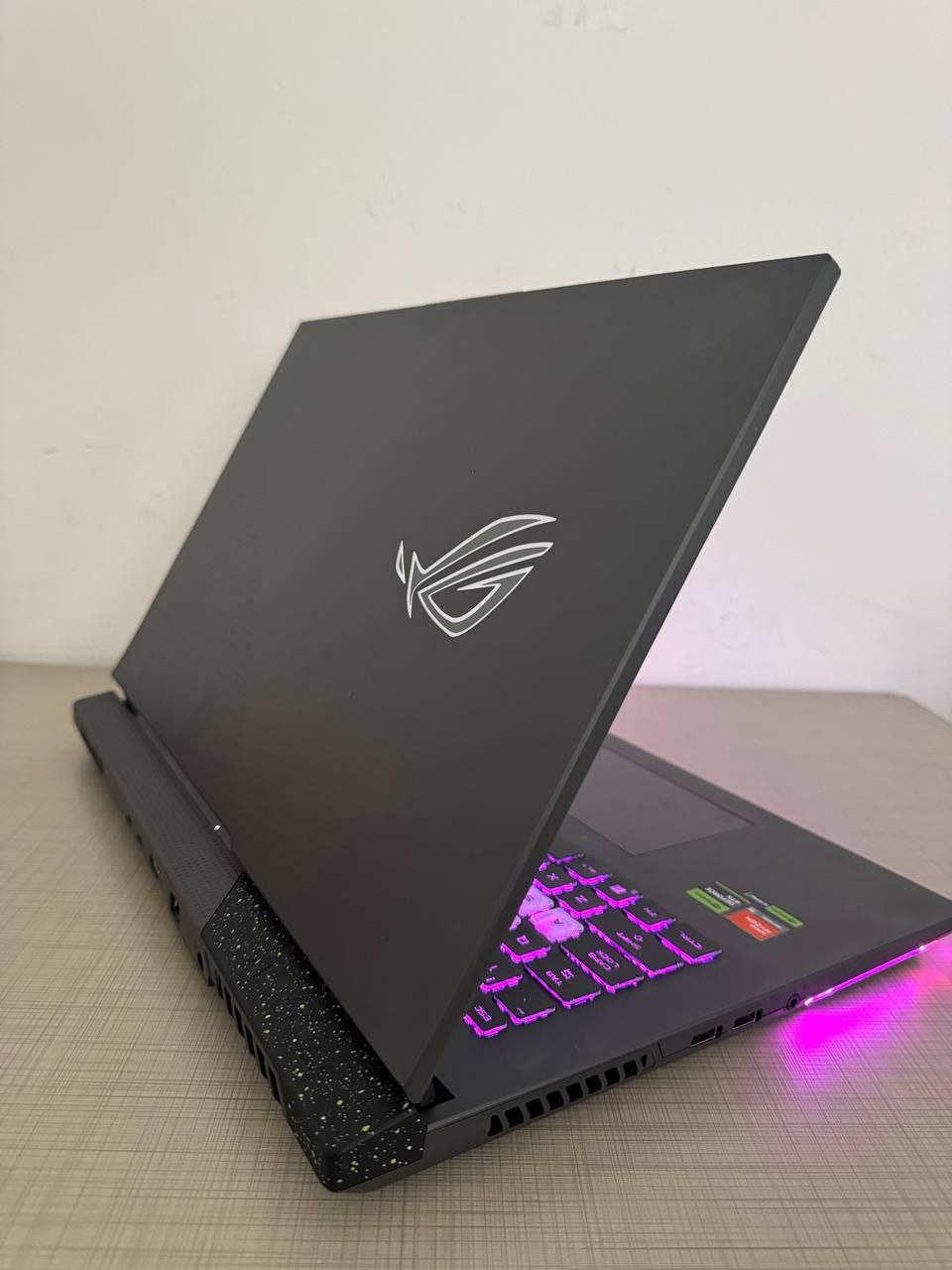 ئەسووس Asus ROG STRIX G16 · ١ تێرا · ١٦ گێگا 6