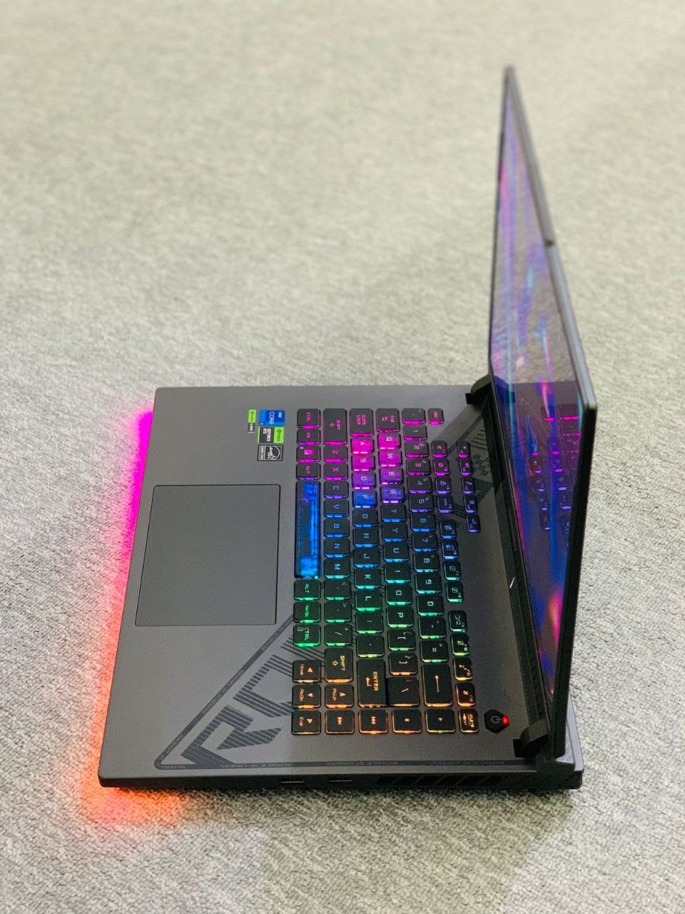 ئەسووس ROG Strix · ١ تێرا · ١٦ گێگا · ٤٨٠٠ مێگاهێرتز 3