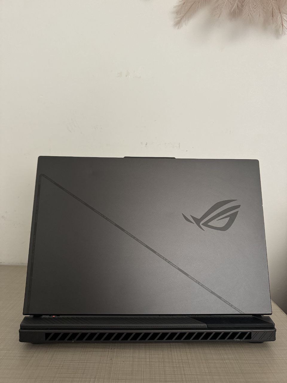 ئەسووس Asus ROG STRIX G16 · ١ تێرا · ١٦ گێگا 8